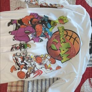 Space jam graphic tee